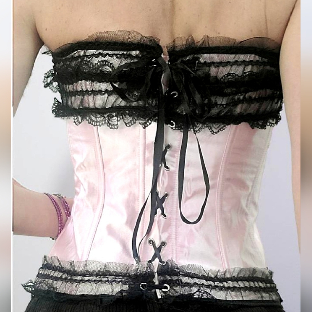NWT Delicate Pink Sateen And Black Lace Corset Top - Picture 4 of 7